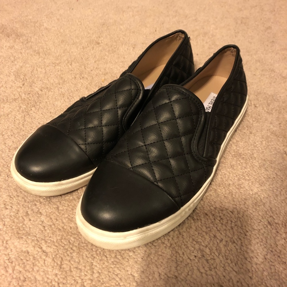 Steve Madden slip on sneakers